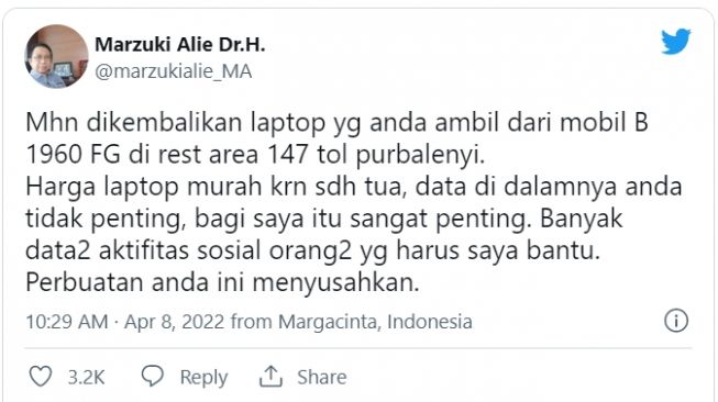 Cuitan Marzuki Alie kehilangan laptop yang ditinggal di Toyota Land Cruiser (Twitter)