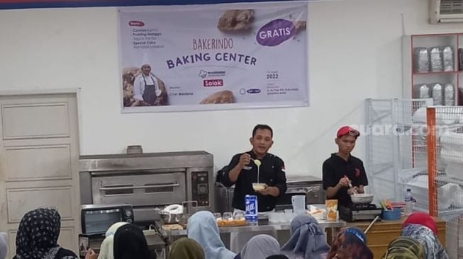 Bakerindo Baking Center, Wadah Kaum Hawa Kota Solok Belajar Terampil Bikin Kue dan Kuliner