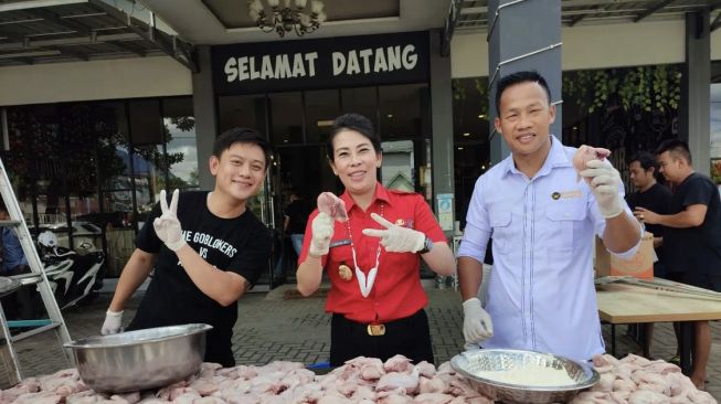 Wali Kota Singkawang dan Daud Yordan Kolaborasi dengan Youtuber Bobon Santoso, Tjhai Chui Mie: Untuk Buka Puasa