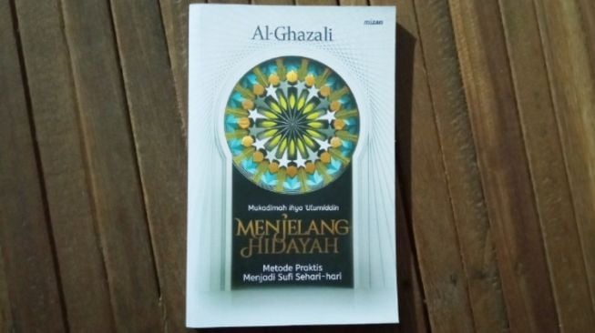 Ulasan Buku Menjelang Hidayah, Bahaya Sifat Dengki dan Iri Hati