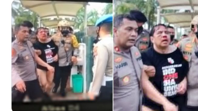 Ade Armando Babak Belur Dikeroyok Massa di Kawasan Gedung DPR, Denny Siregar: Mirip Suporter Persija yang Tewas