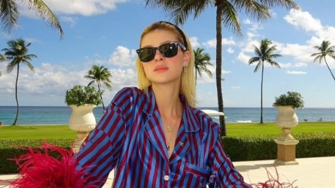 7 Fakta Tentang Nicola Peltz, Menantu David Beckham yang Kaya Raya