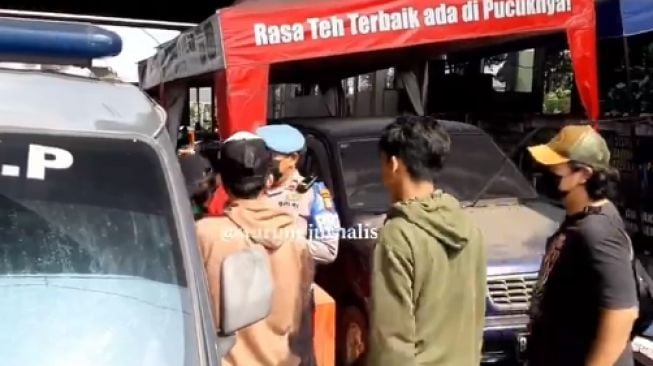 Diduga Akan Ikut Aksi Demo, 4 Pelajar STM Diamankan Polisi, Warganet: Salahnya di Mana?