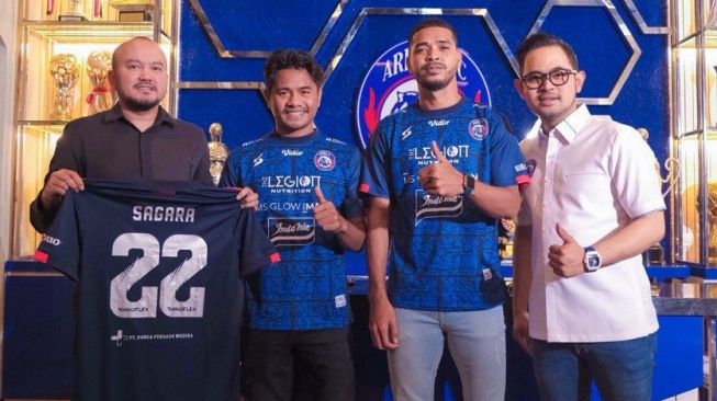 Target Juara Arema FC Tak Main-main, 3 Pemain Baru Diperkenalkan di Kloter 2