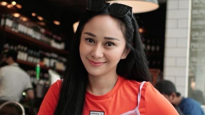 Denise Chariesta Spill Chat Saat RD Ngajak Check-In di Hotel