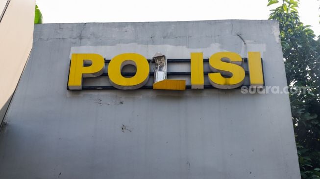 Tiga Tersangka Bakar Pos Polisi Pejompongan Pakai Bom Molotov, Polisi: Tinggal Satu Kota, Saling Kenal