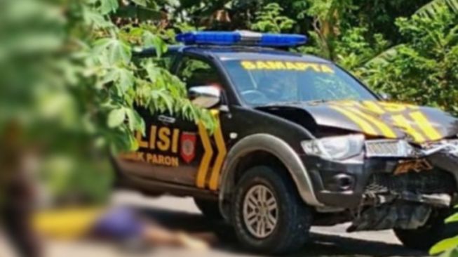 Mobil Patroli Polisi Tabrak Ibu dan Anak, Seorang Korban Tewas di Lokasi Kecelakaan