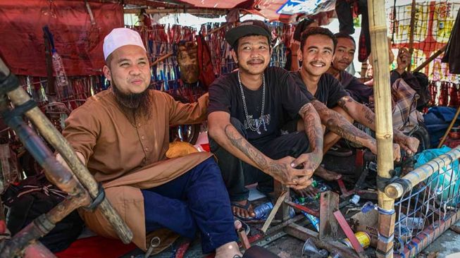 Profil Ustaz Ebit Lew: Pendakwah Asal Malaysia yang Dituduh Melecehkan Mondy Tatto