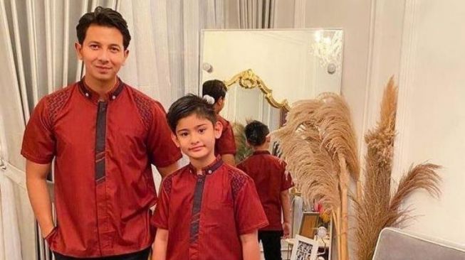 Potret Kedekatan King Faaz dan Sonny Septian (Instagram/@sonnyseptian)