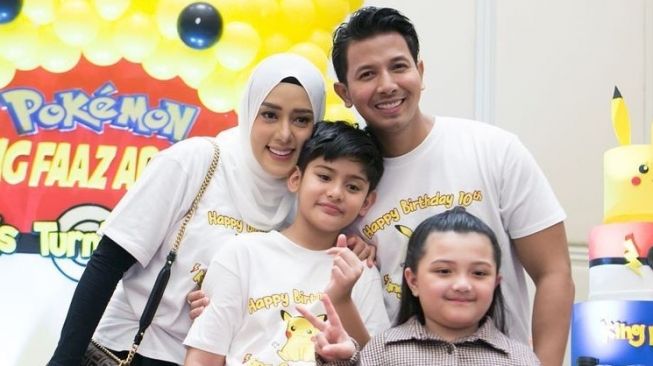 Tepati Janji ke Arsy, King Faaz Beri Hadiah Al-Qur'an Pink hingga Buat Warganet Makin Baper