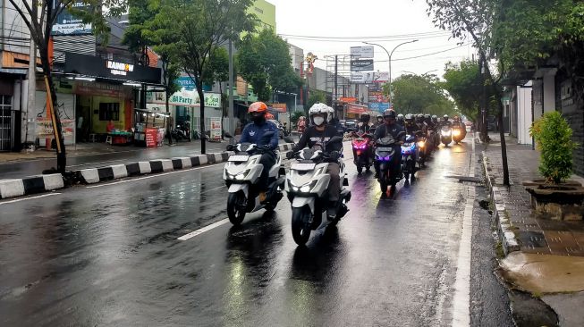 Komunitas pencinta kendaraan beroda dua motor Honda menjajal All New Honda Vario 160 - (SuaraJogja.id/HO-Astra Motor Yogyakarta)