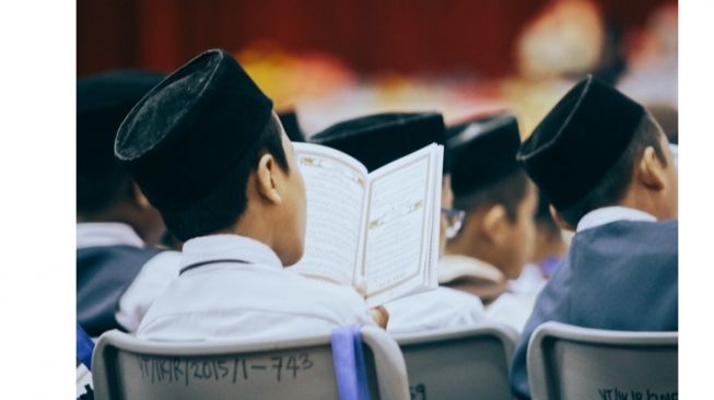 Penuh Keistimewaan, Ini 3 Hikmah Malam Nuzul Qur'an