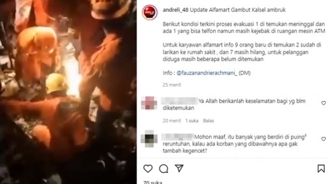 Proses evakuasi korban ambruknya Alfamart Gambut di Kalimantan Selatan, satu orang dilaporkan meninggal dunia. (Instagram/@andreli_48)