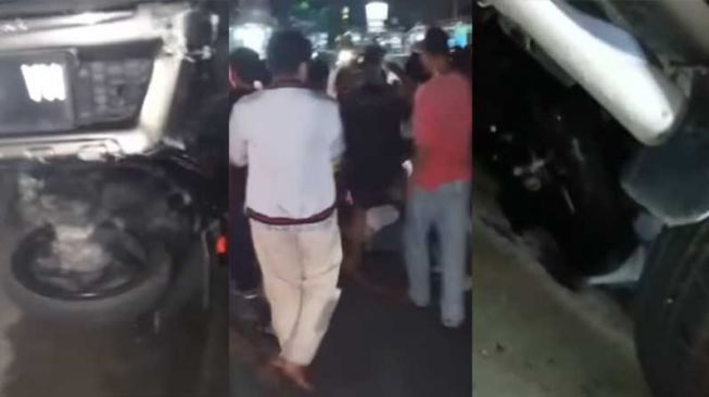 Tangkapan layar video kecelakaan lalu lintas motor masuk kolong mobil di Pekanbaru. [Instagram/@pkucity]