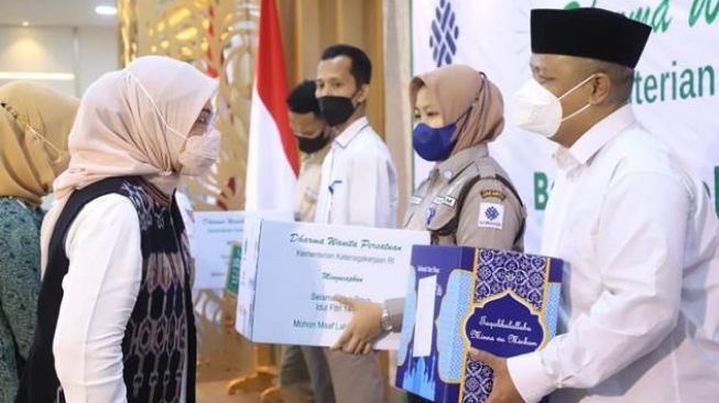 Berbagi Kebahagiaan di Bulan Ramadhan, Kemnaker Gelar Bakti Sosial