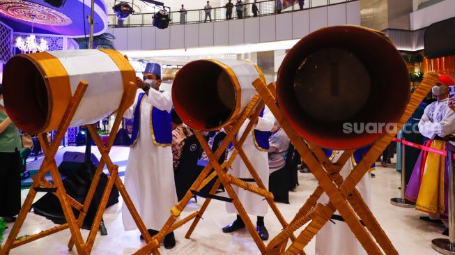 Suasana di Jakarta Ramadhan Festival 2022 yang digelar di Mall of Indonesia (MOI) Kelapa Gading, Jakarta Utara, Rabu (20/4/2022). [Suara.com/Alfian Winanto]