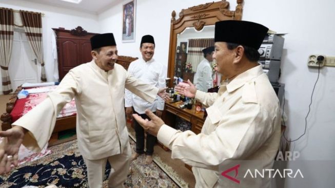 Publik Nilai Habib Lutfi Sosok yang Pas Dampingi Prabowo Subianto di Pilpres 2024: Auto Tak Terkalahkan