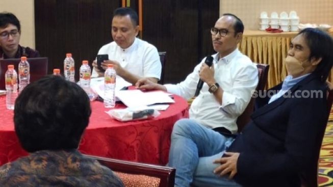 Komisi Informasi menggelar Forum Group Discussion atau FGD Indeks Keterbukaan Informasi Publik Tahun 2022 Sulawesi Selatan di Kota Makassar, Senin 18 April 2022 [SuaraSulsel.id/ Dokumentasi Komisi Informasi]