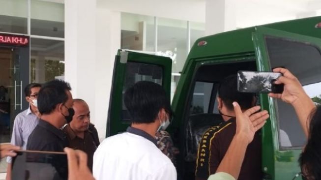 Kontraktor Asal Makassar Ditahan Kejari Mataram, Dugaan Korupsi Proyek Pembangunan Ruang Operasi