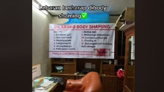 Takut Kena Body Shaming Saat Lebaran, Wanita Ini Pasang Banner Larangan Julid hingga Denda Rp100 Ribu