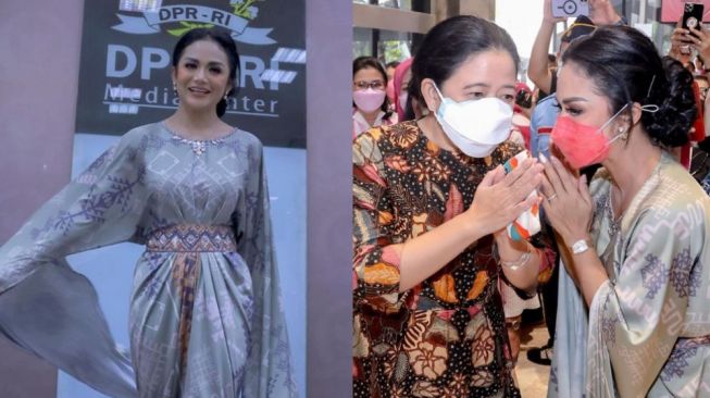 7 Potret Krisdayanti di Bazar Ramadan DPR, Foto Bareng Puan Maharani