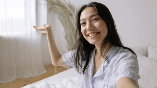 10 Kebiasaan Wanita yang Membuat Bahagia