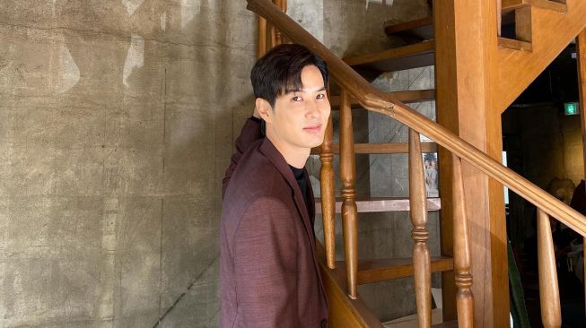 5 Drama Kim Ji Suk yang Ultah ke-41, Bakal Beradu Akting dengan  Yoon Kye Sang di Drakor Kiss Sixth Sense