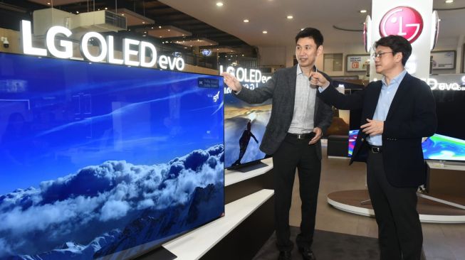 LG OLED evo. [LG Indonesia] 