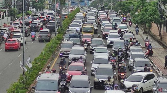 Hari Ini Jalan Dewi Sartika Kota Depok Bakal Ditutup, Arus Lalin Dialihkan ke Jalur Ini