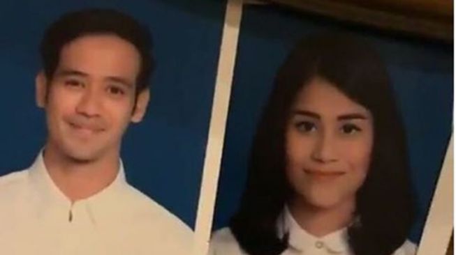 Pas foto Seleb FTV di Buku Nikah (instagram/@sahabattarra22)