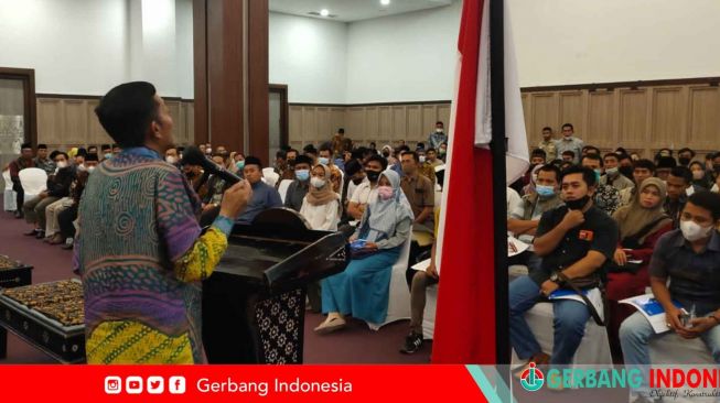 Bupati Serahkan SK Petugas PMKS dan PSKS