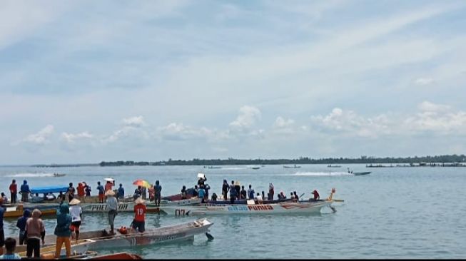Mengenal Santiri, Desa Wisata di Selat Tiworo Muna Barat