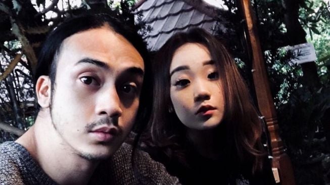 Kemesraan Dimaz Andrean dan Istri (instagram/@dimazandrean)