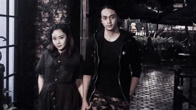 Kemesraan Dimaz Andrean dan Istri (instagram/@dimazandrean)