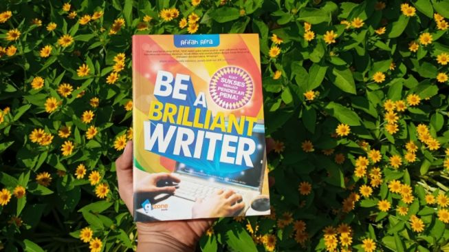 Panduan Cespleng Menjadi Penulis Profesional, Ulasan Buku Be a Brilliant Writer