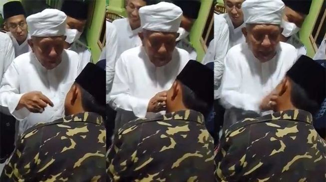 Tamparan KH Syukron Makmun kepada Banser Gara-gara Jaga Gereja Jadi Trending Topic, Publik: Mukulnya Kurang Kenceng