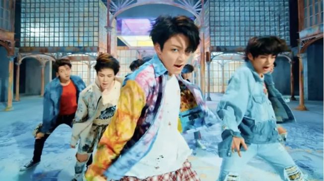 Pecah Rekor Lagi! 6 MV BTS Telah lampaui 1,1 Miliar Penayangan di YouTube