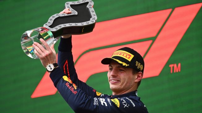 Max Verstappen memenangkan GP F1 Emilia-Romagna 2022 [PT EMLI].