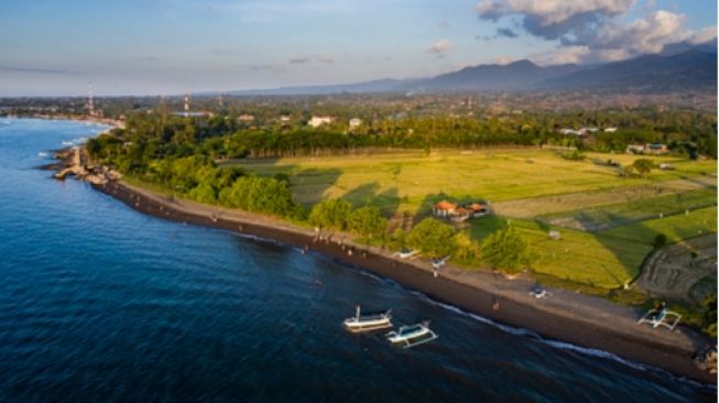 Makin Betah, 5 Pantai dengan Pemandangan Terindah di Bali