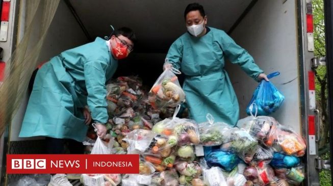 Penduduk Shanghai Sulit Akses Makanan di Tengah Lockdown