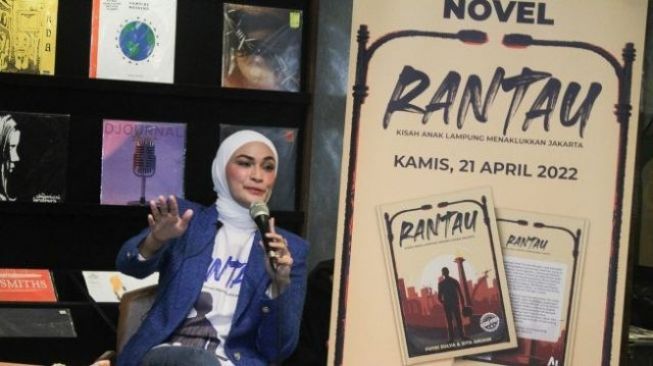 Novel Rantau, Buku Edukasi Tentang Kisah Perjuangan Menaklukkan Ibu Kota