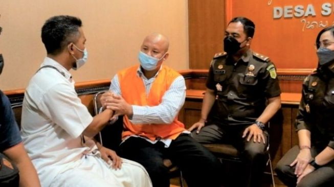 Kejaksaan Negeri Denpasar Stop Kasus Penganiayaan Setelah Pertemukan Pelaku dan Korban