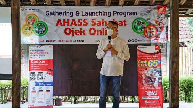 Kepala Wilayah Astra Motor Yogyakarta Ronny Agustinus memberikan sambutan AHASS Sahabat Ojek Online (Dok. Astra Motor Yogyakarta)