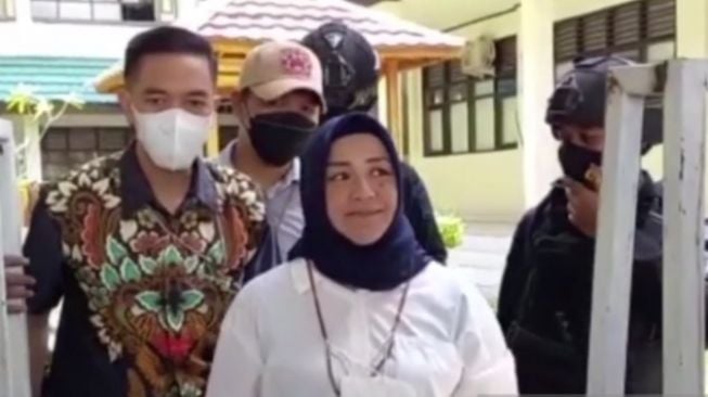 Bupati Kolaka Timur Non Aktif Andi Merya Nur Divonis 3 Tahun Penjara