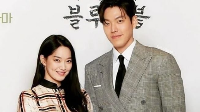 Heboh, Momen Kim Woo Bin dan Shin Min Ah Akhirnya Satu Frame di 'Our Blues'