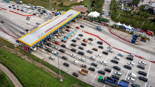 Ini Sanksi One Way Ganjil Genap Tol yang Mulai Berlaku Hari Ini, Pemudik Hati-hati!