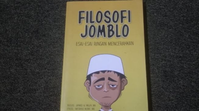 Ulasan Buku Filosofi Jomblo: Esai-esai Ringan Mencerahkan