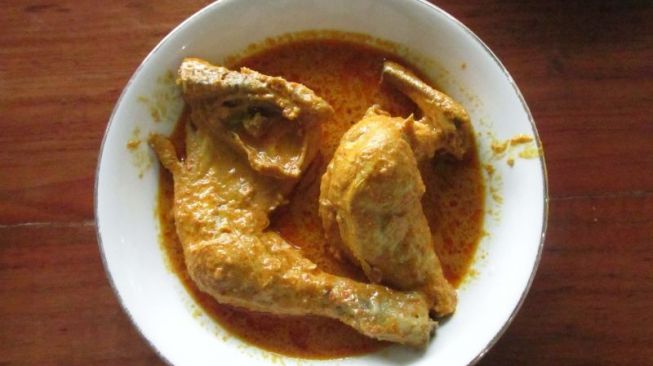 Bosan dengan Opor, Cobain Ayam Gulai Padang untuk Sajian Menu Lebaran