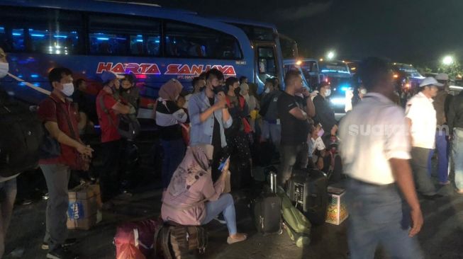 Berkah Lebaran, Sopir Bus Terminal Kalideres Jakbar: Penumpang Full Terus