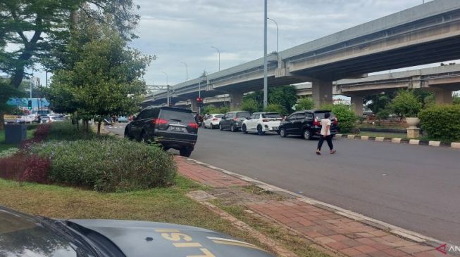 H-4 Lebaran, Volume Kendaraan di Kalimalang Jaktim Naik 30 Persen